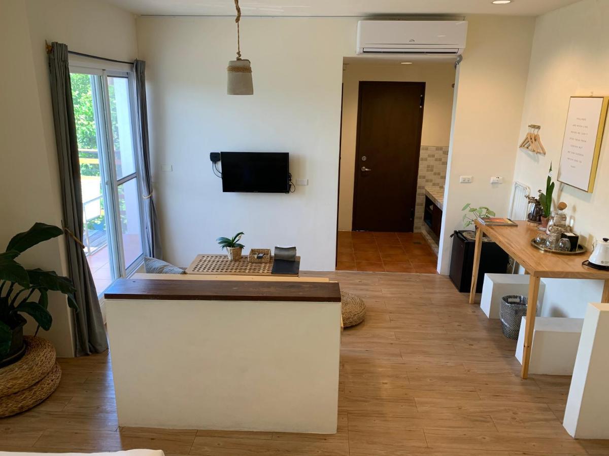 W24墾丁民宿墾丁大街一館bnb Kenting Exterior foto